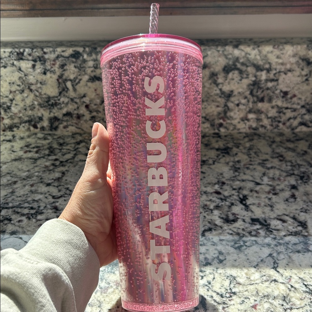 EUC Starbucks Pink mini bubbles Tumbler with Straw - Picture 2 of 3